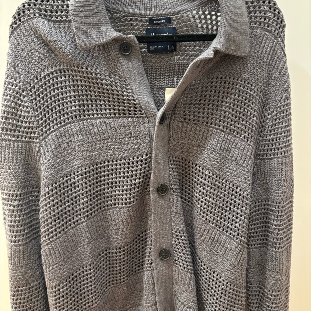 Abercrombie & Fitch Men’s Open-Knit Button-Up Cardigan in Gray